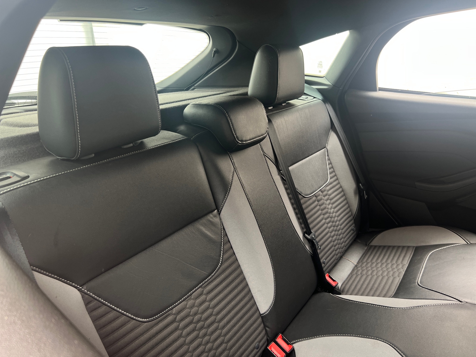 Thumbnail: 2016 Ford Focus - 5