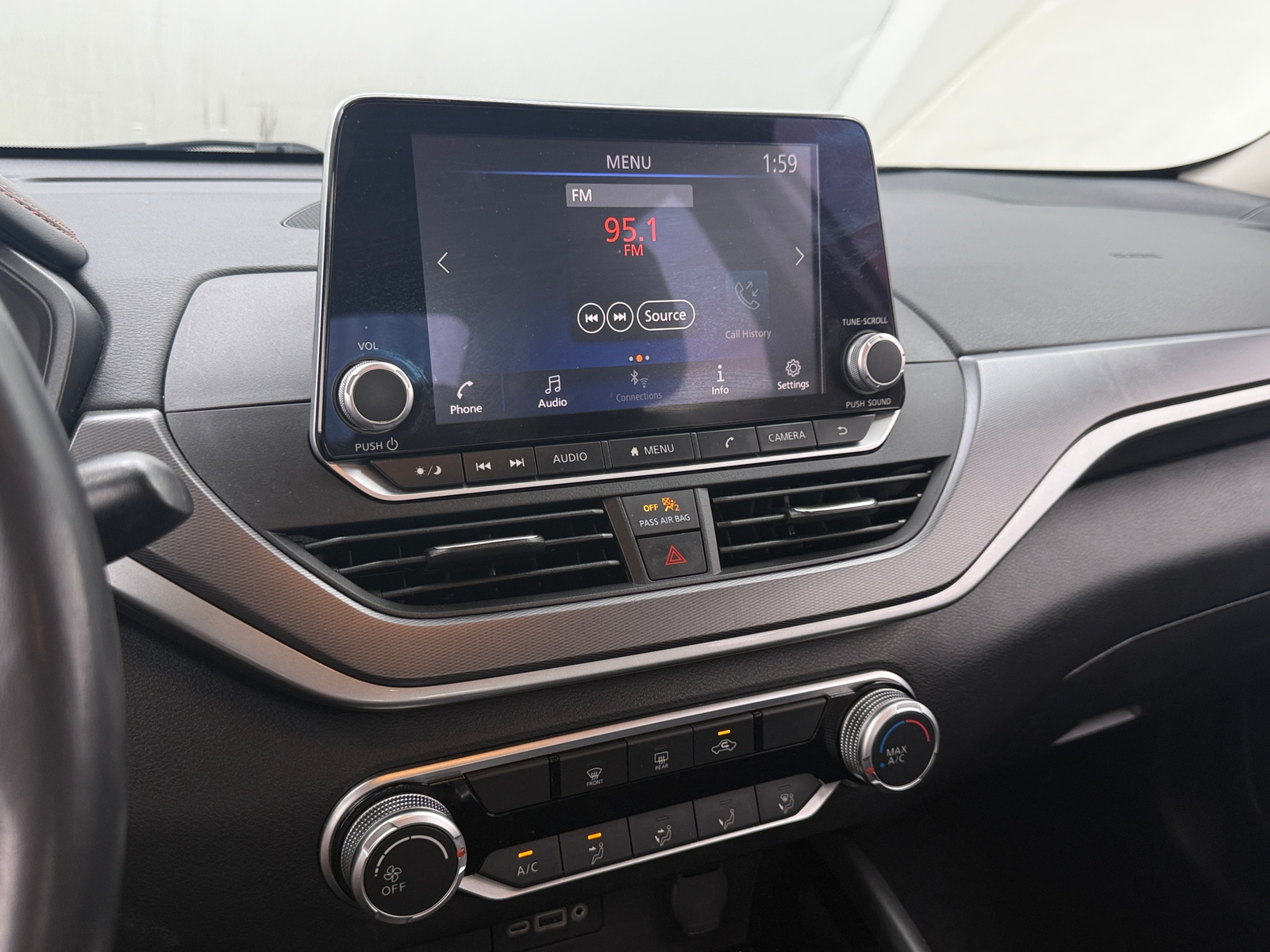 Thumbnail: 2023 Nissan Altima - 4