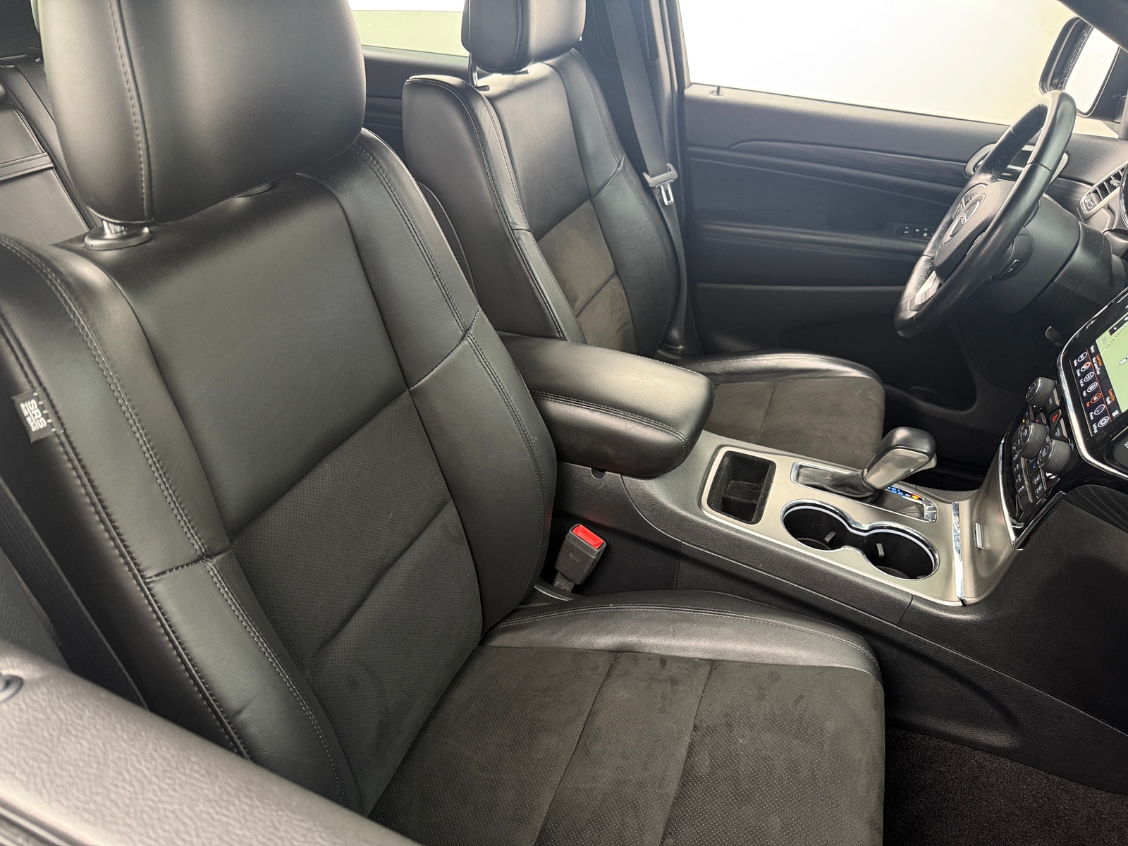 Thumbnail: 2020 Jeep Grand Cherokee - 2