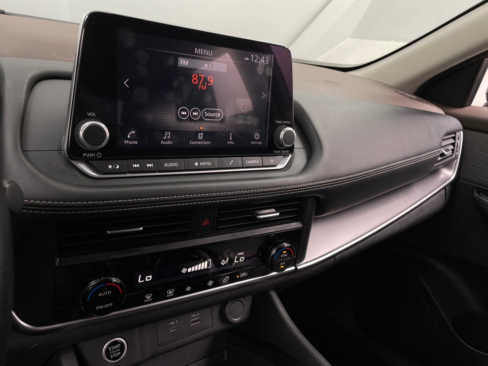 Thumbnail: 2023 Nissan Rogue - 4