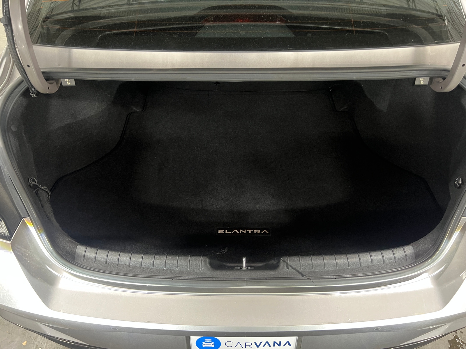 Thumbnail: 2022 Hyundai Elantra - 6