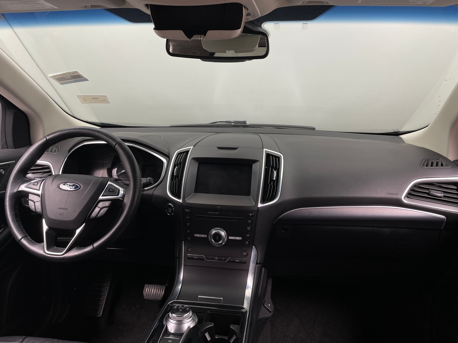 Thumbnail: 2019 Ford Edge - 2