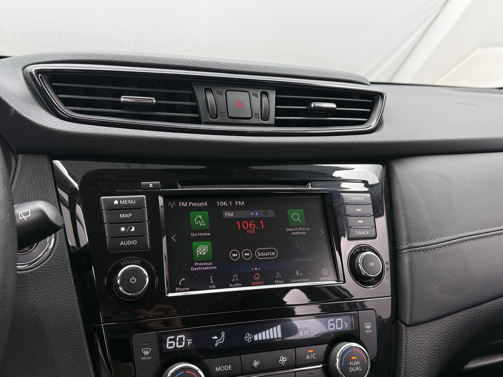 Thumbnail: 2020 Nissan Rogue - 3