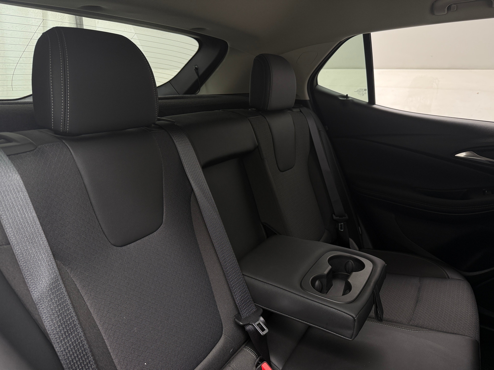 Thumbnail: 2022 Buick Encore GX - 5