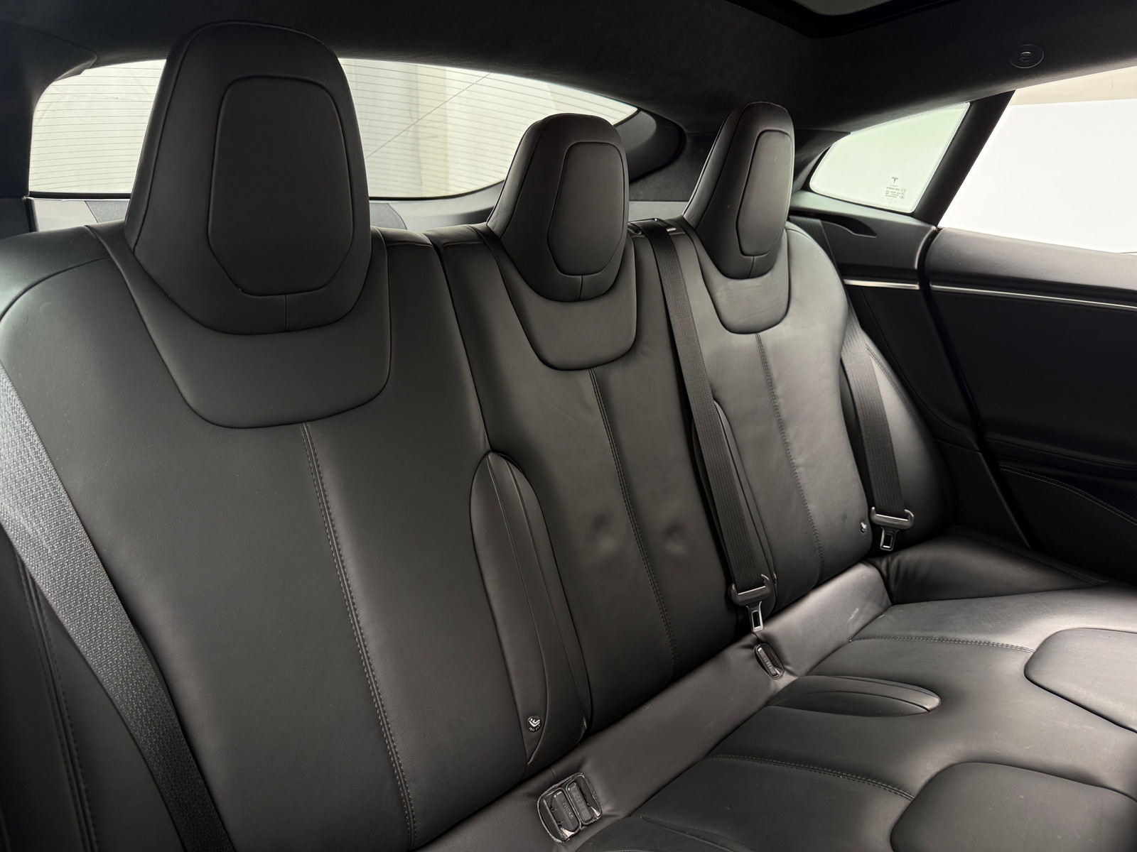 Thumbnail: 2016 Tesla Model S - 5