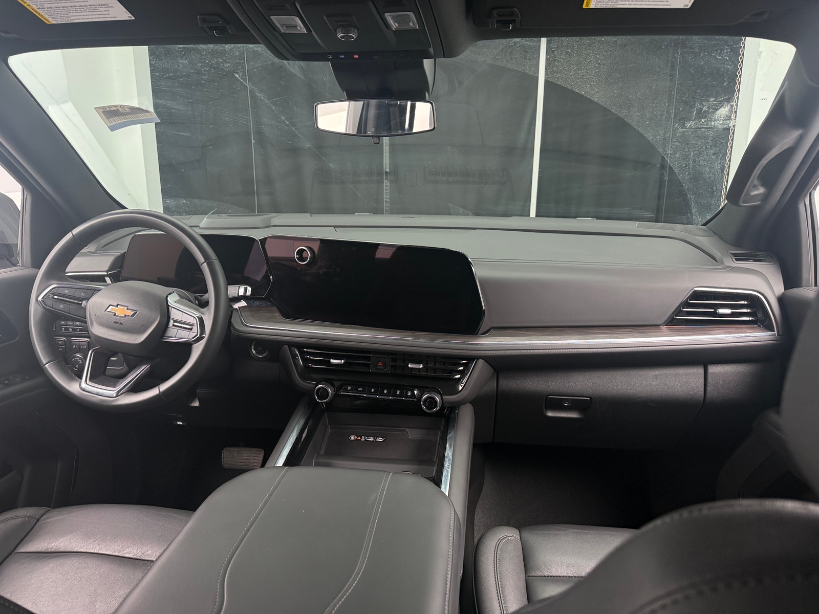 Thumbnail: 2025 Chevrolet Tahoe - 2