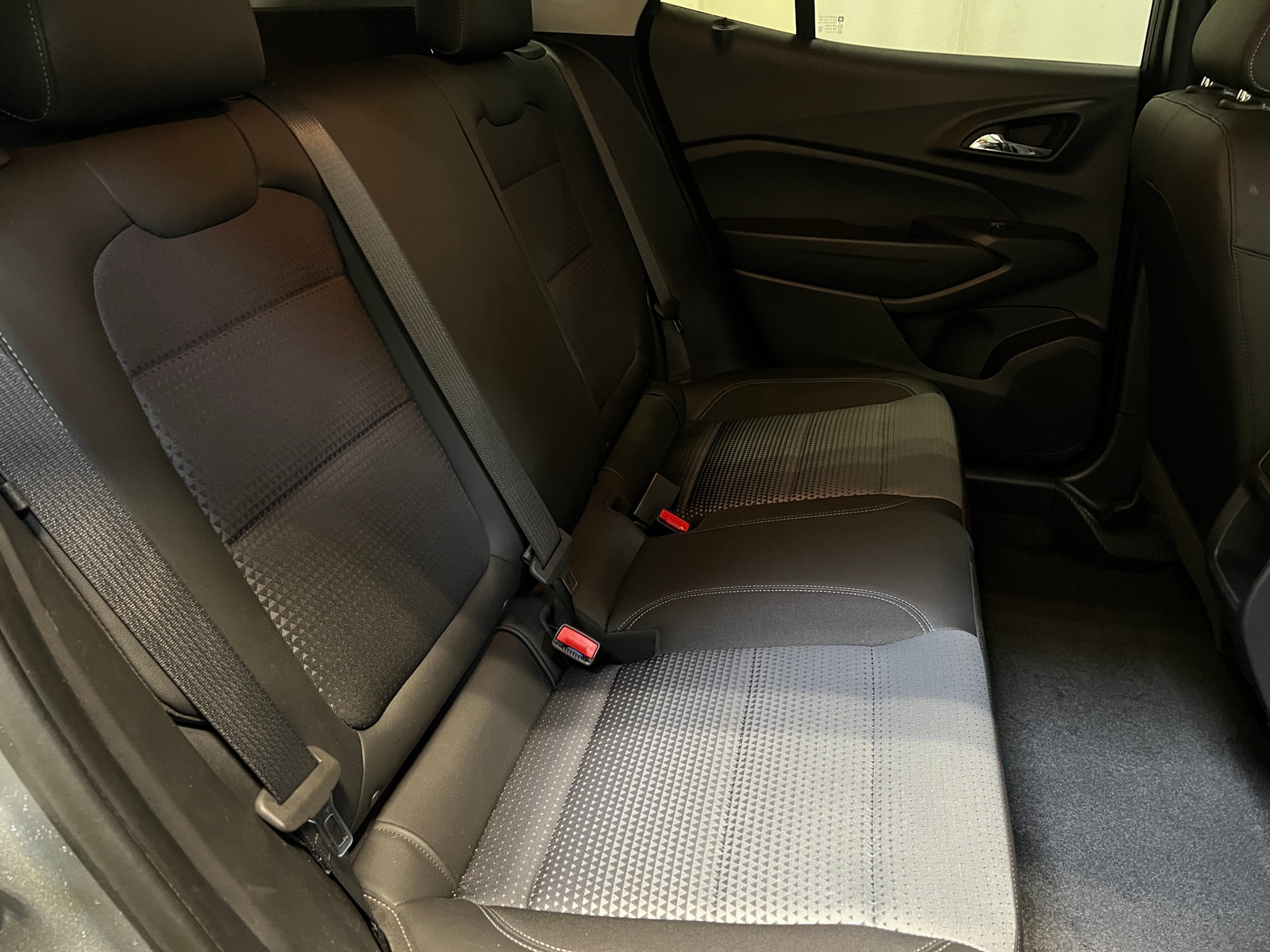 Thumbnail: 2025 Chevrolet Trax - 6