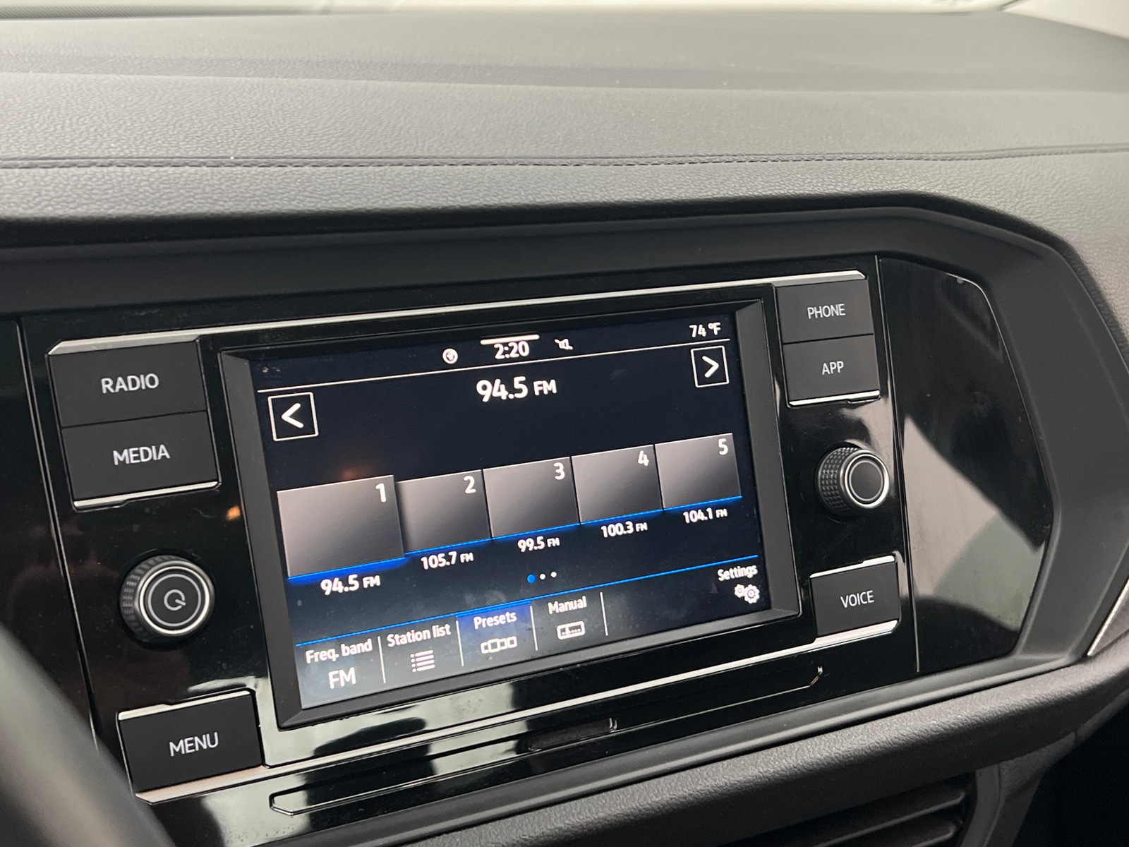 Thumbnail: 2021 Volkswagen Jetta - 3