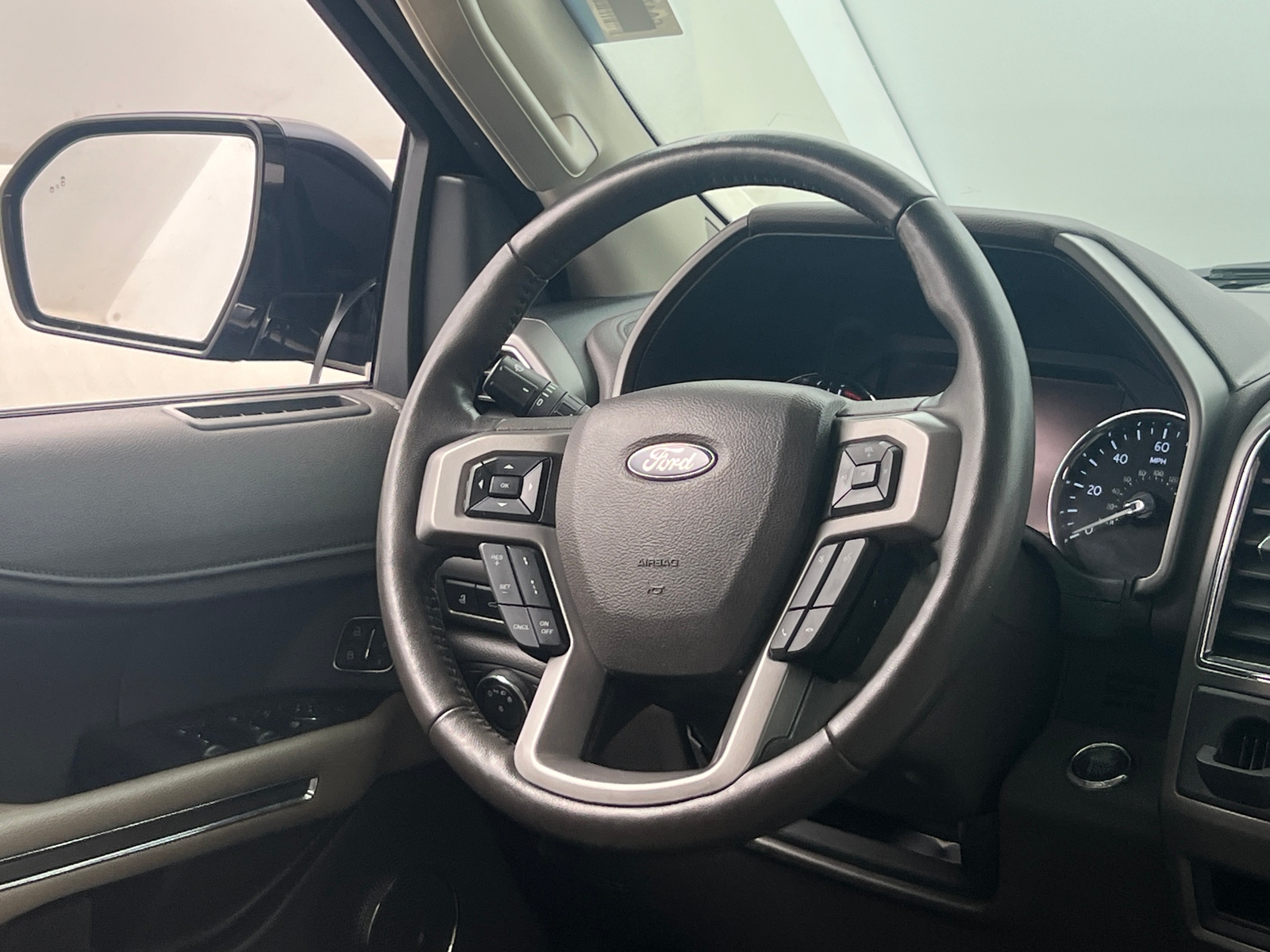 Thumbnail: 2021 Ford Expedition - 4