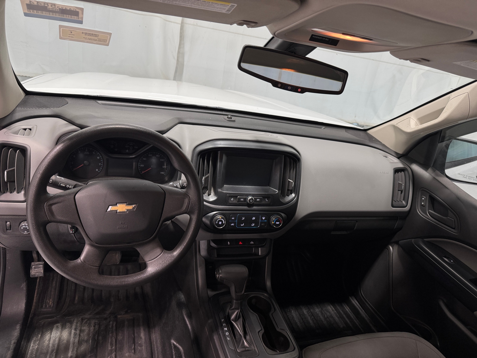 Thumbnail: 2018 Chevrolet Colorado - 3