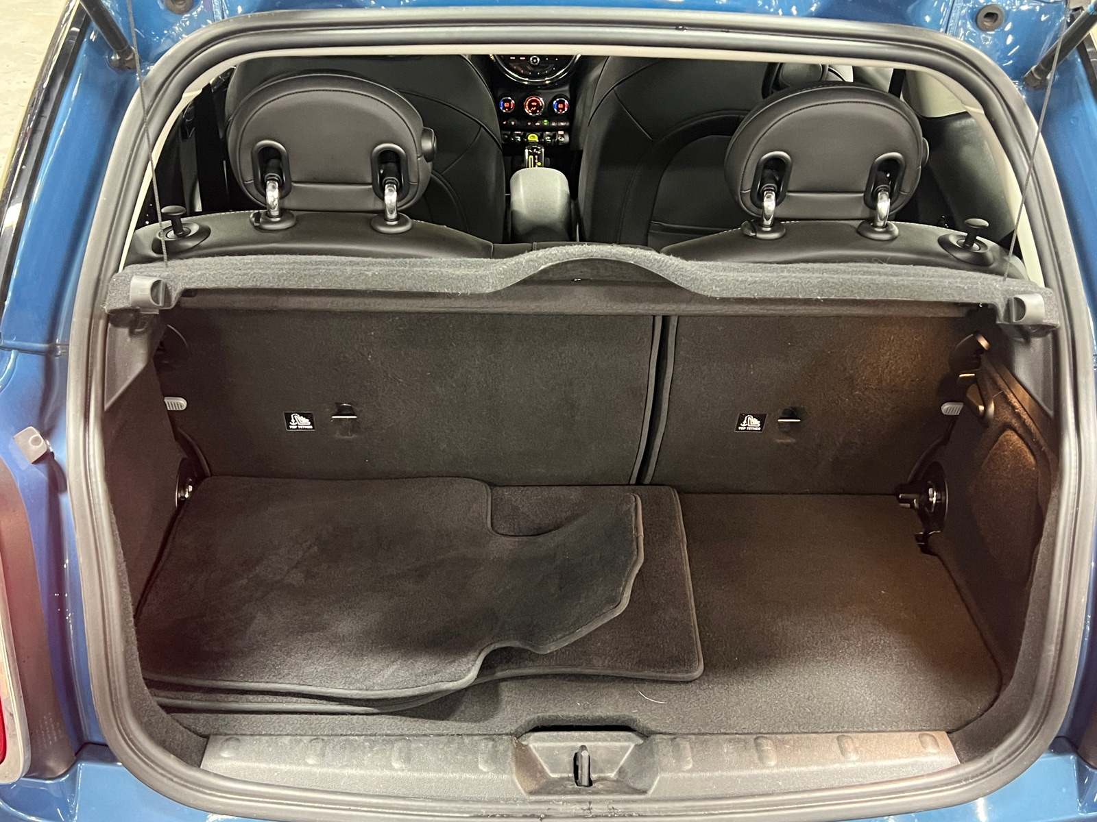 Thumbnail: 2023 MINI Cooper Hardtop - 6