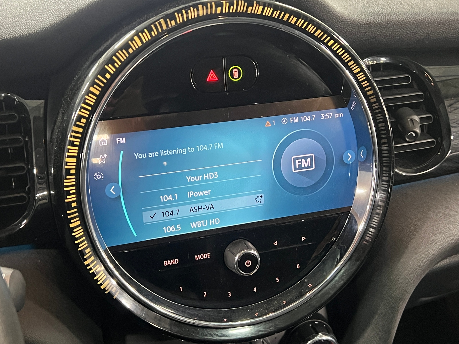 Thumbnail: 2023 MINI Cooper Hardtop - 3