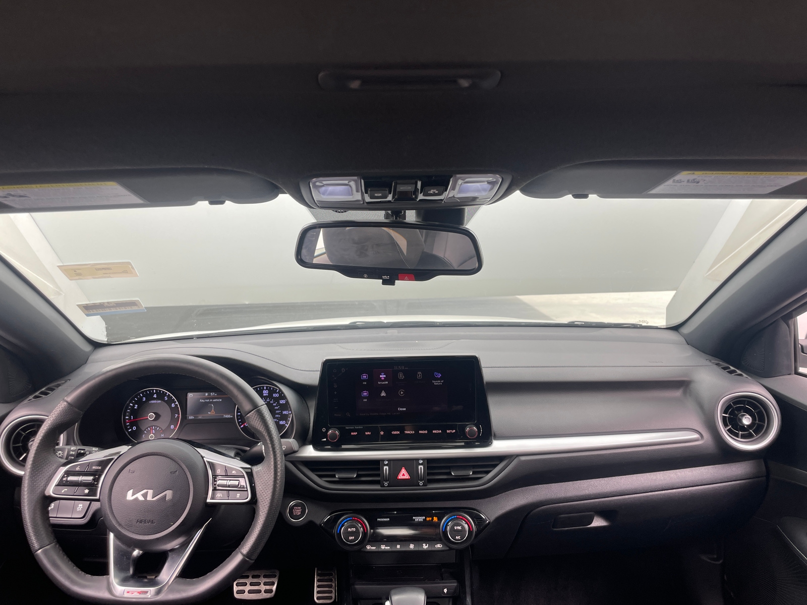 Thumbnail: 2024 Kia Forte - 3