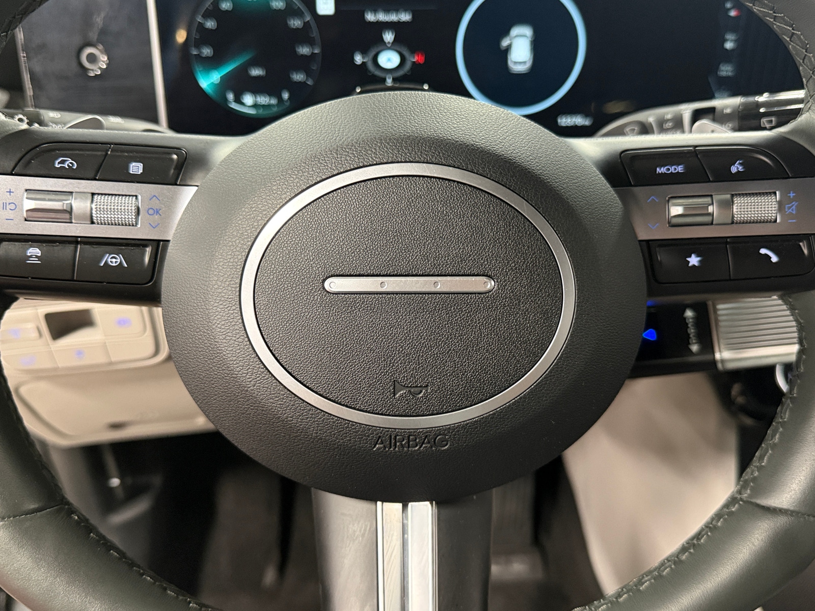 Thumbnail: 2025 Hyundai Tucson - 4