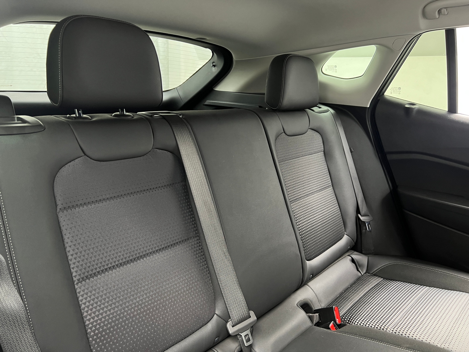 Thumbnail: 2025 Chevrolet Trax - 6