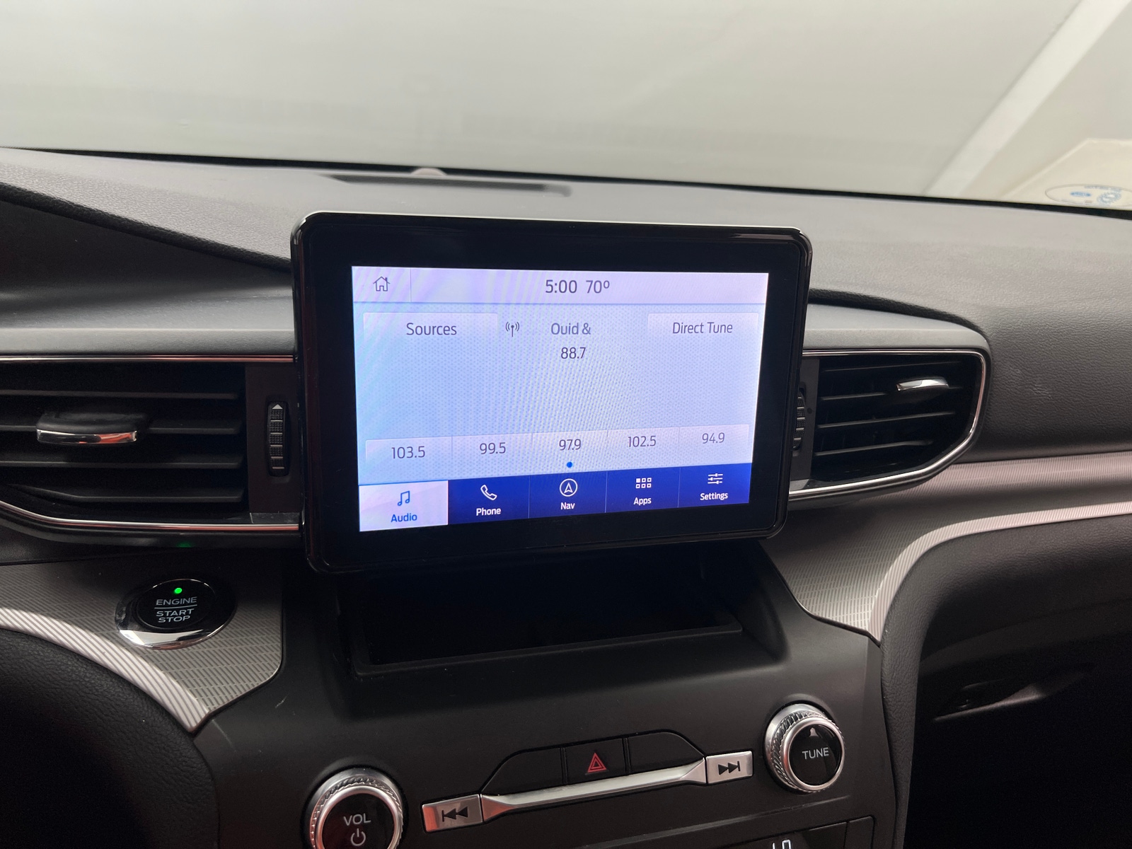 Thumbnail: 2020 Ford Explorer - 4