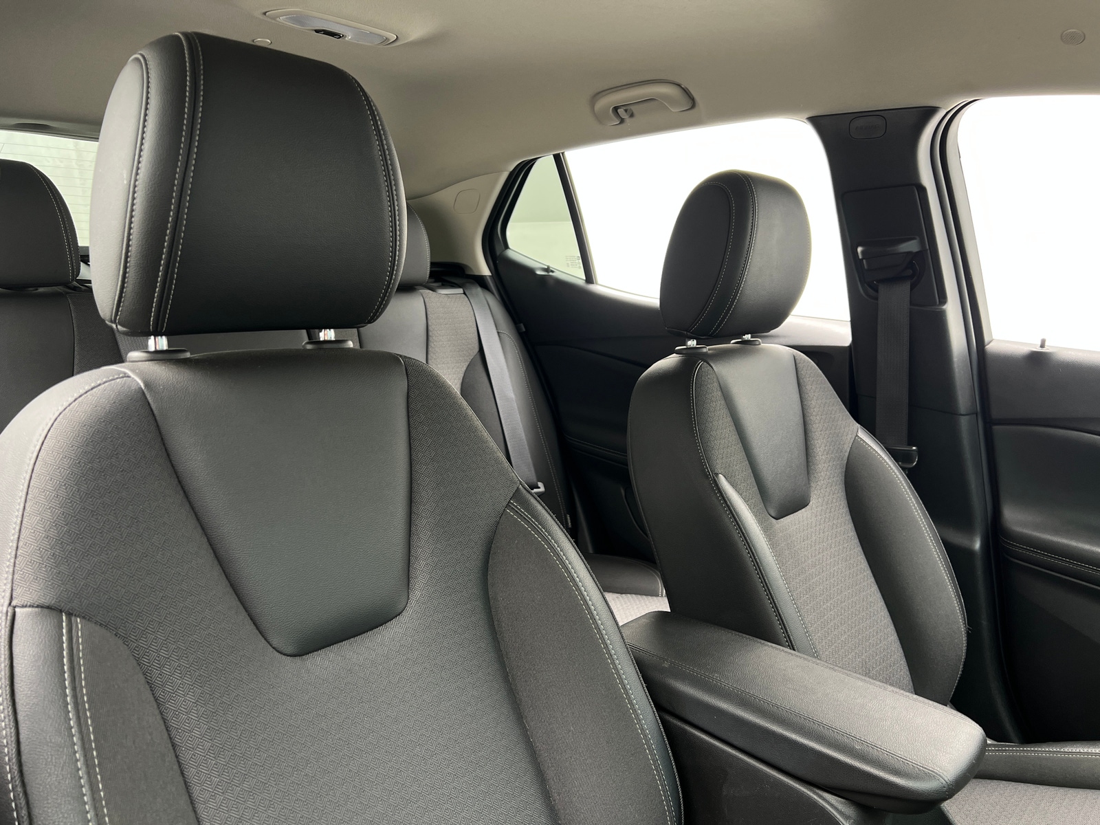 Thumbnail: 2025 Buick Encore GX - 2