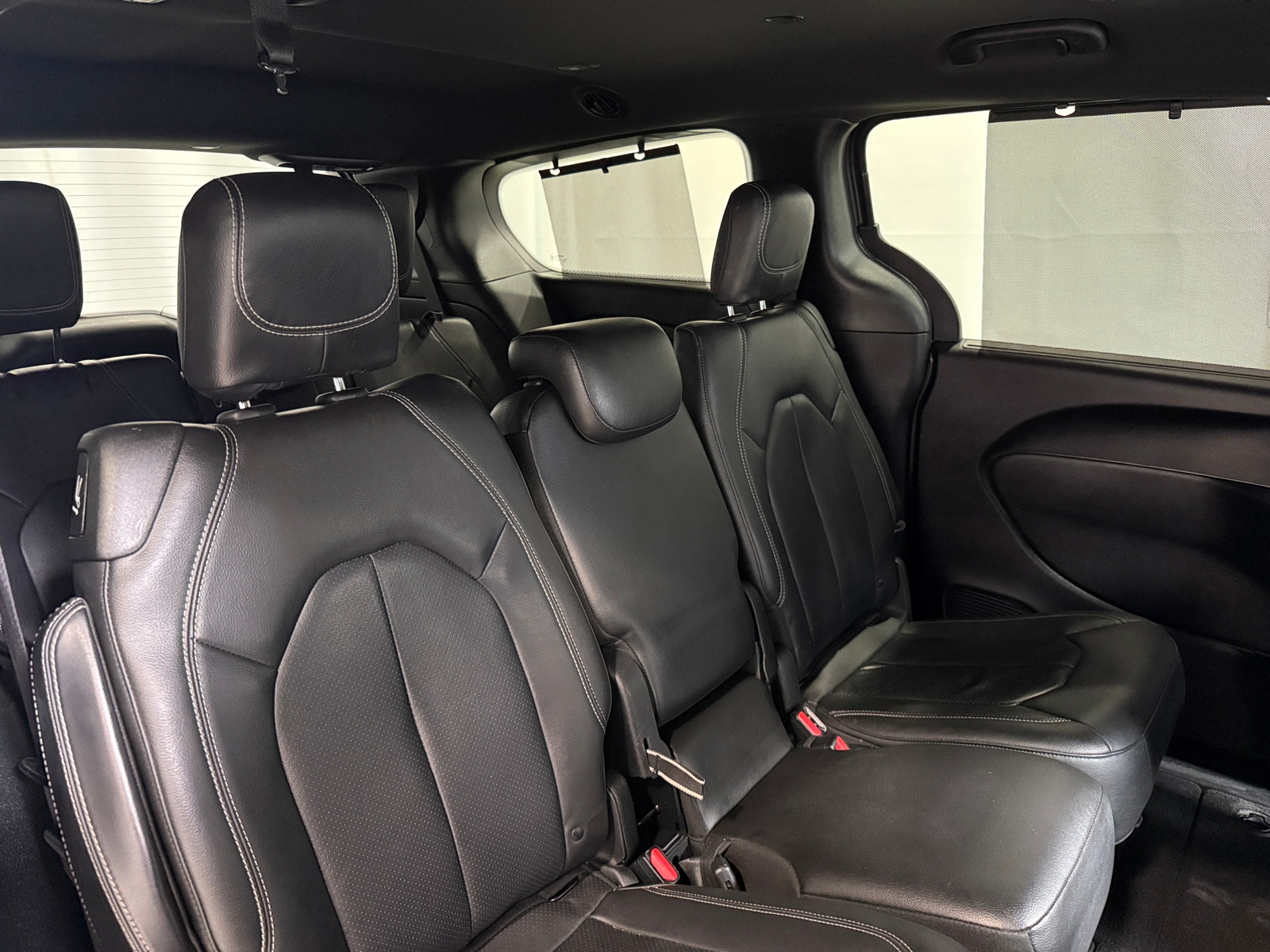 Thumbnail: 2019 Chrysler Pacifica - 5