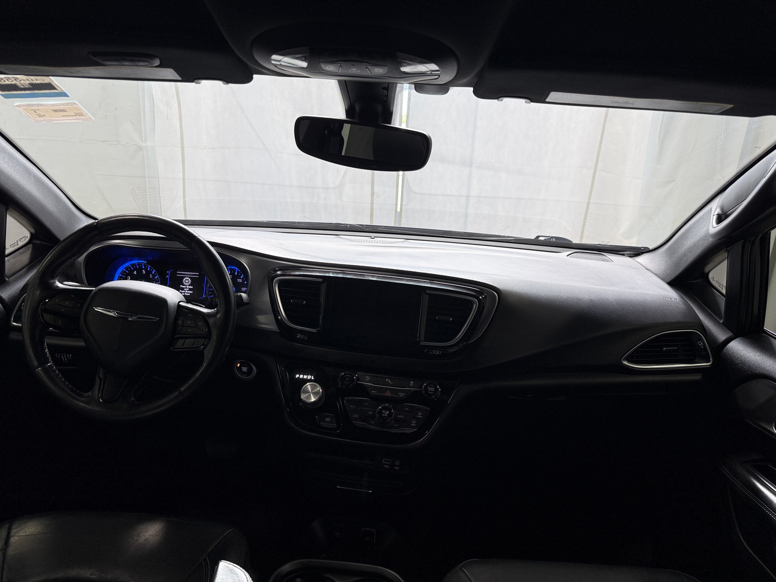 Thumbnail: 2019 Chrysler Pacifica - 2