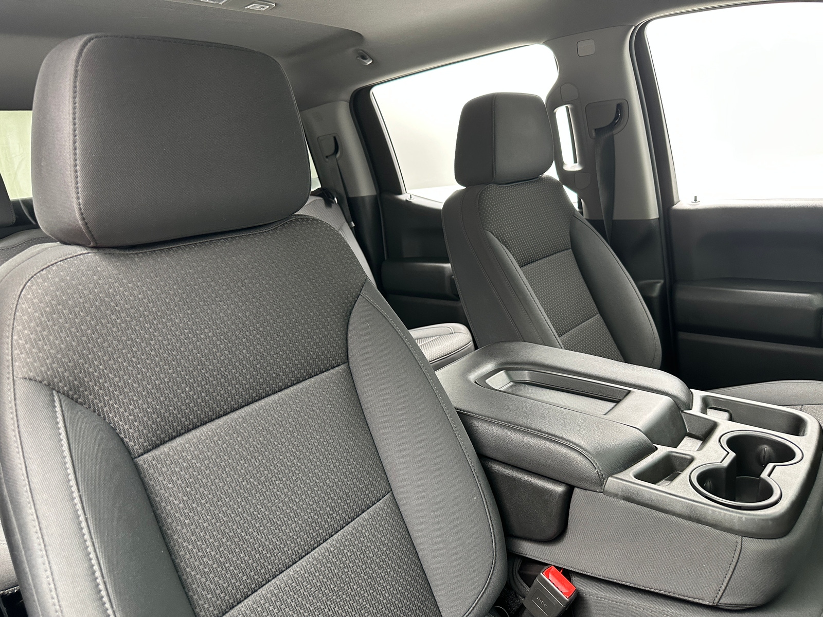 Thumbnail: 2020 Chevrolet Silverado 1500 - 2