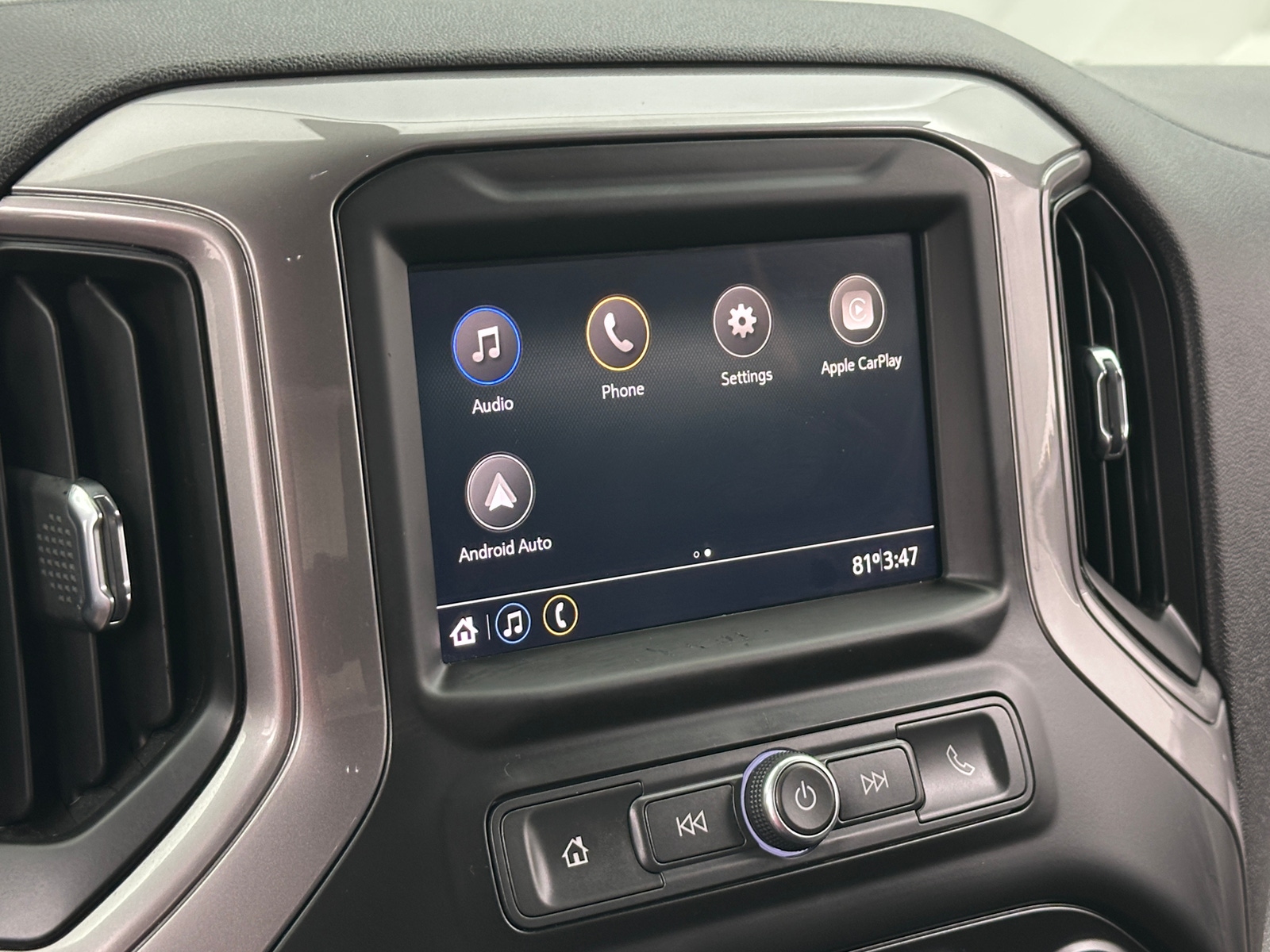 Thumbnail: 2020 Chevrolet Silverado 1500 - 4