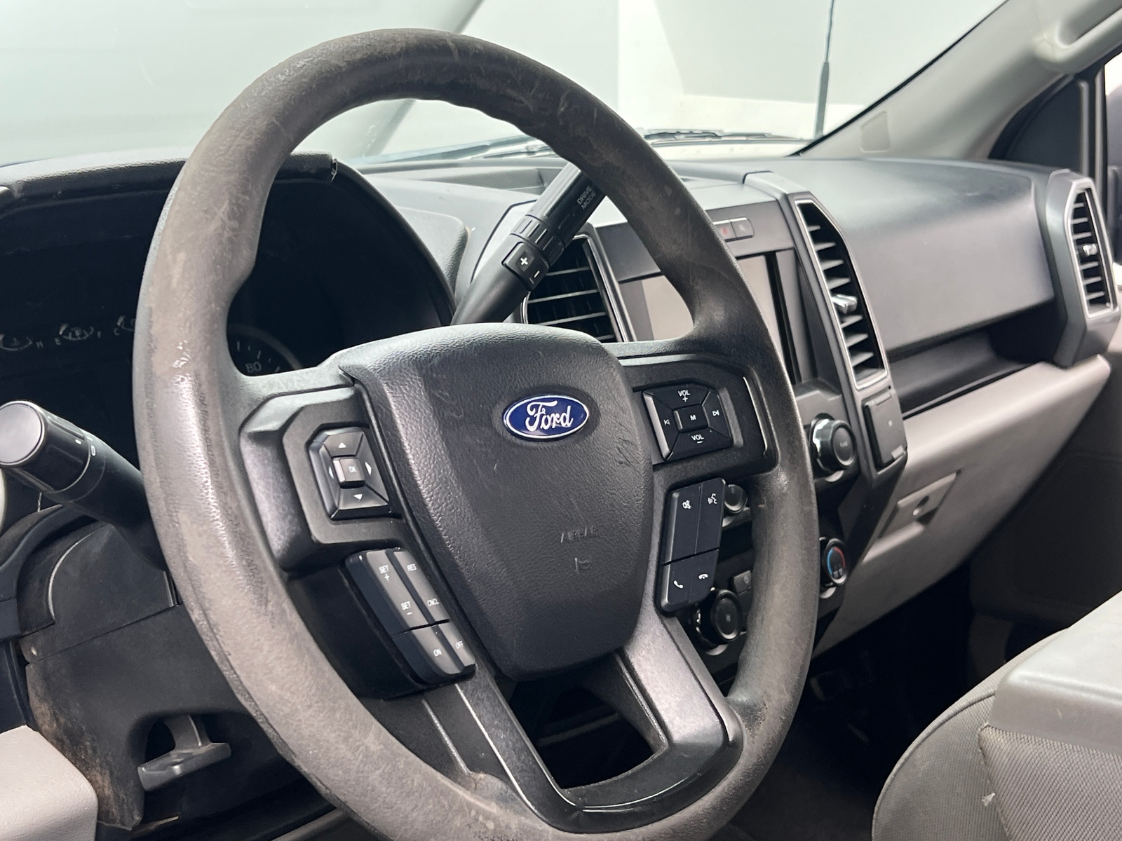 Thumbnail: 2019 Ford Econoline - 5