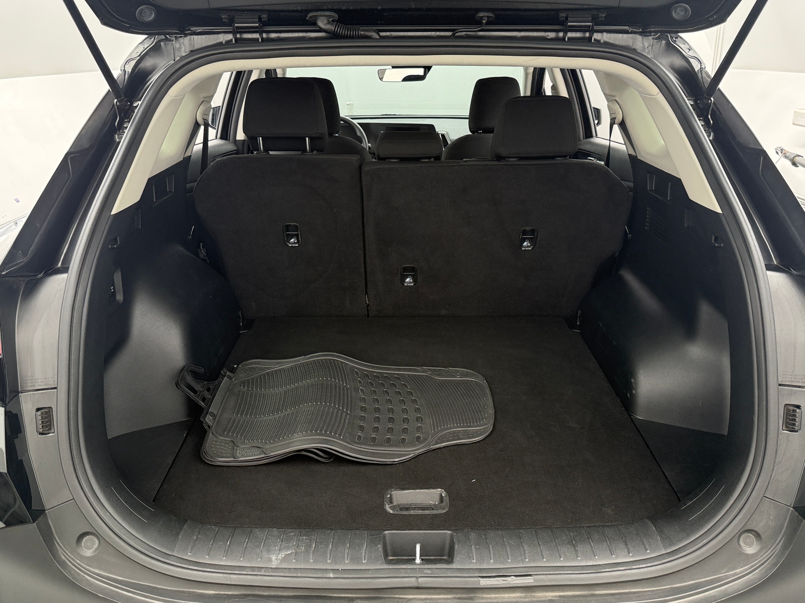 Thumbnail: 2025 Kia Sportage - 7