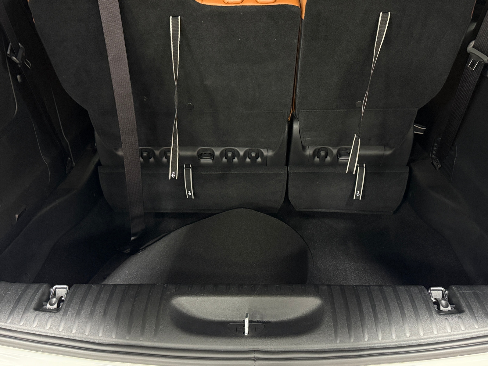 Thumbnail: 2025 Chrysler Pacifica - 6