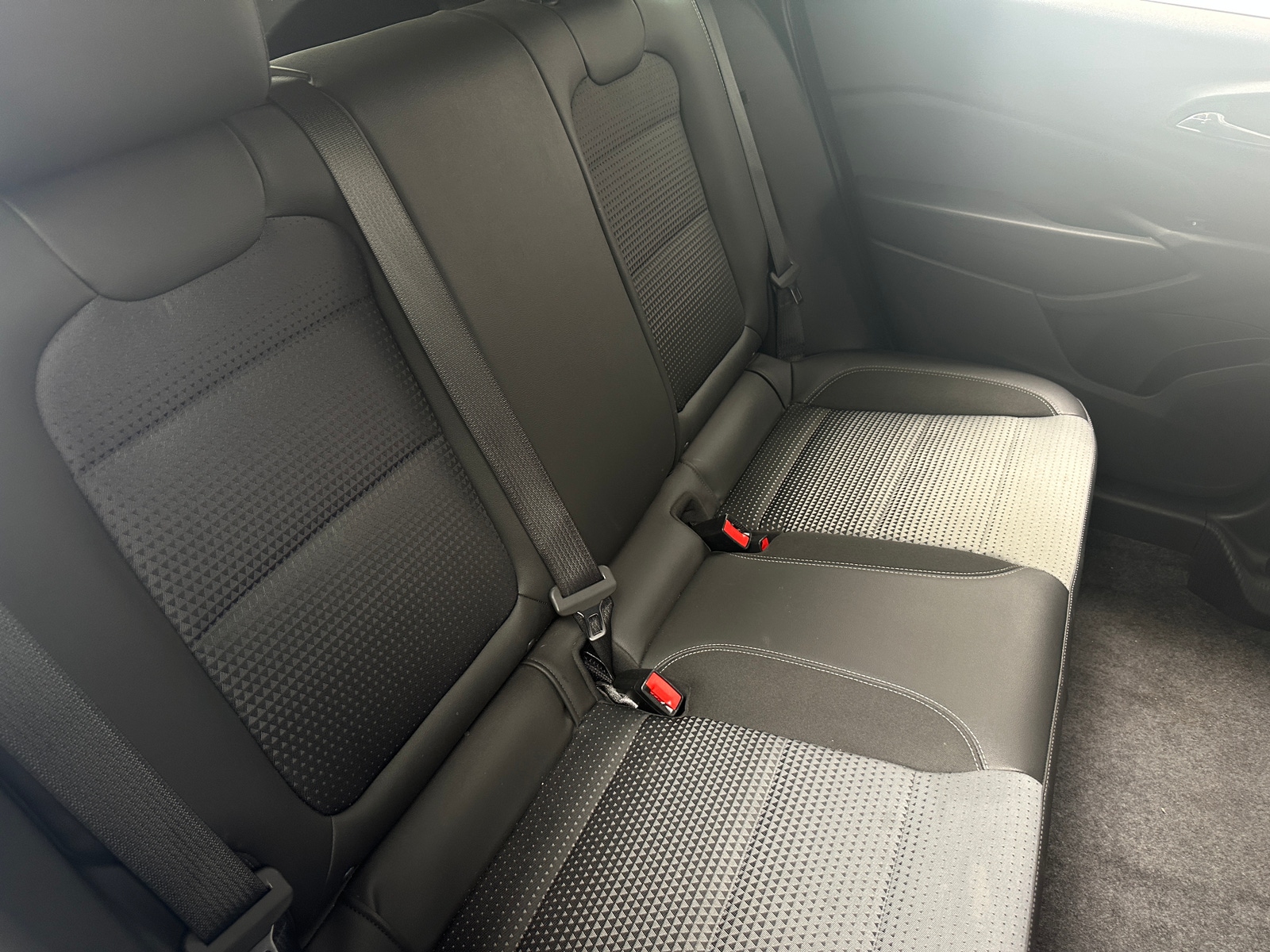 Thumbnail: 2025 Chevrolet Trax - 6