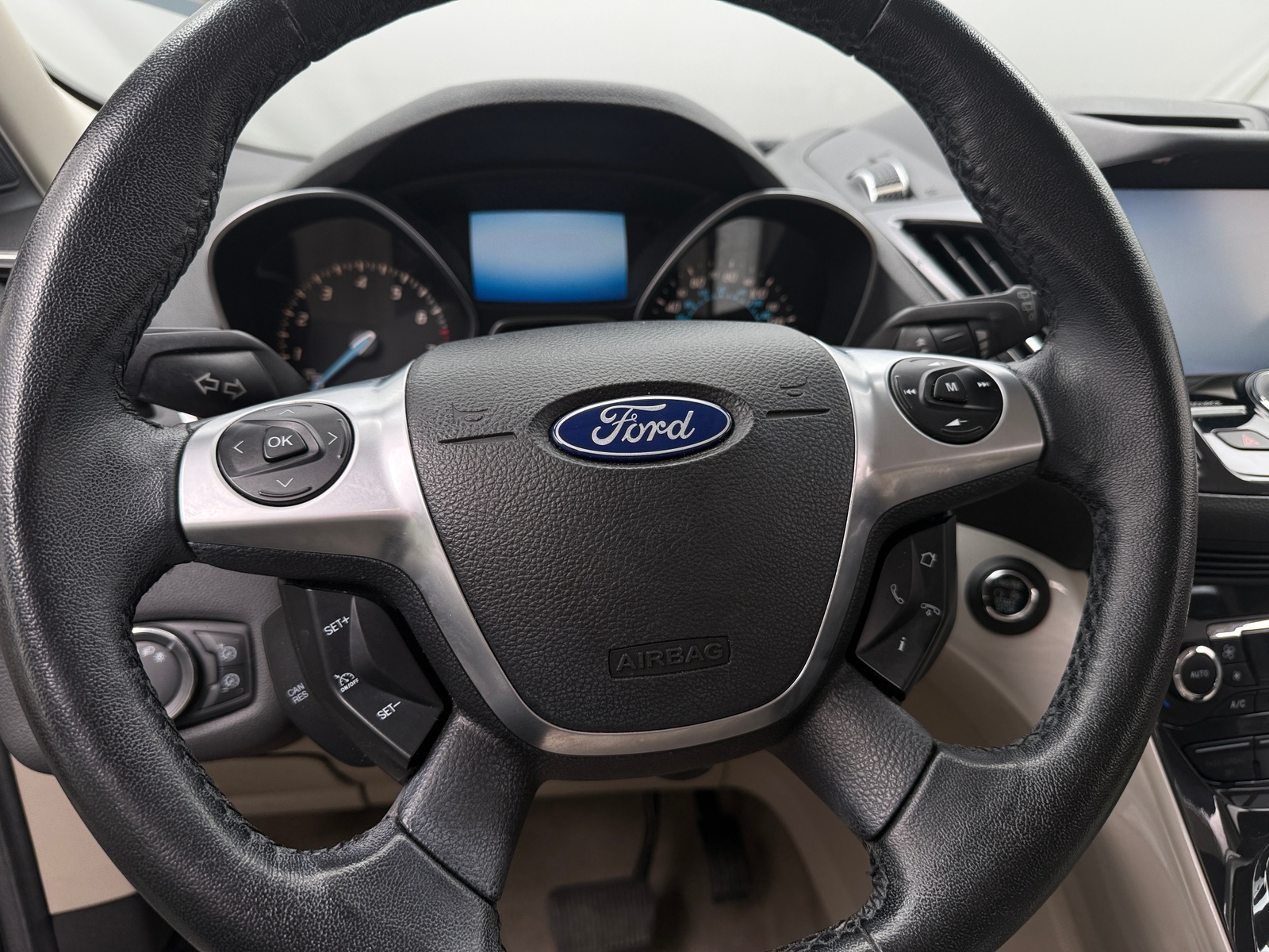 Thumbnail: 2013 Ford Escape - 4