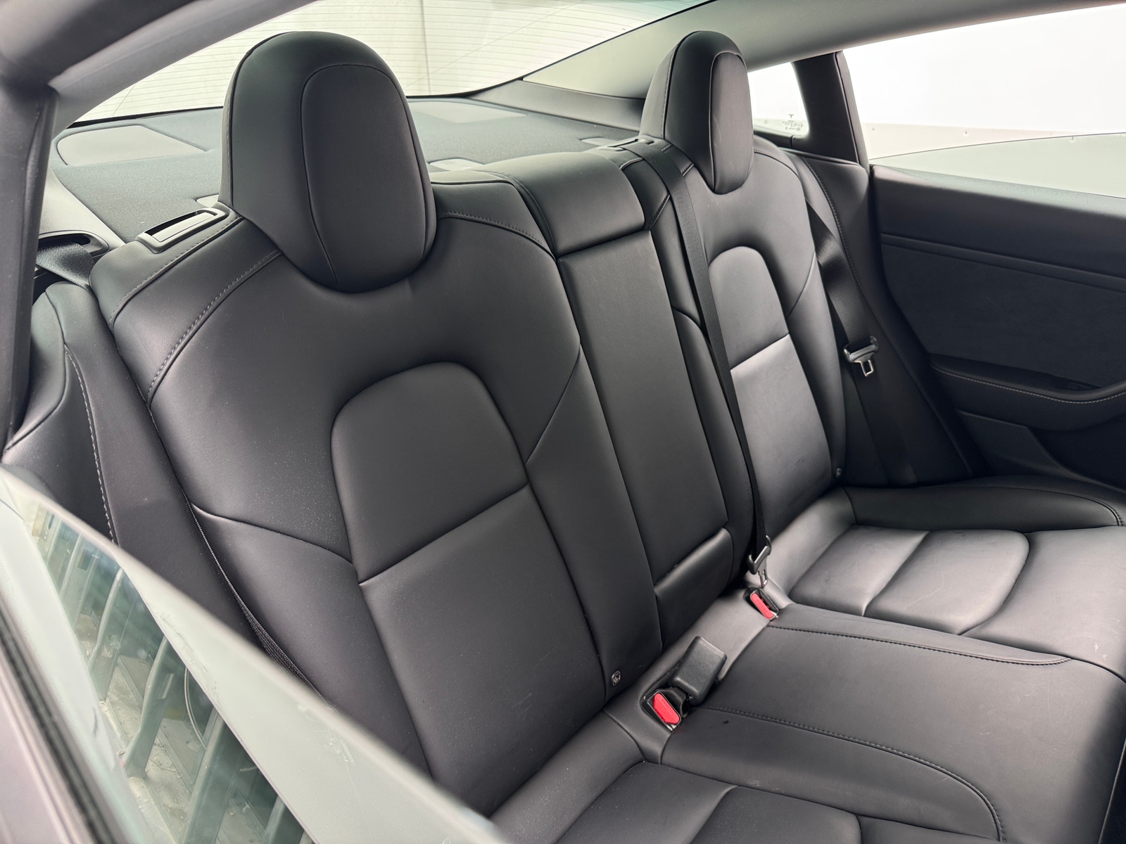 Thumbnail: 2022 Tesla Model 3 - 5