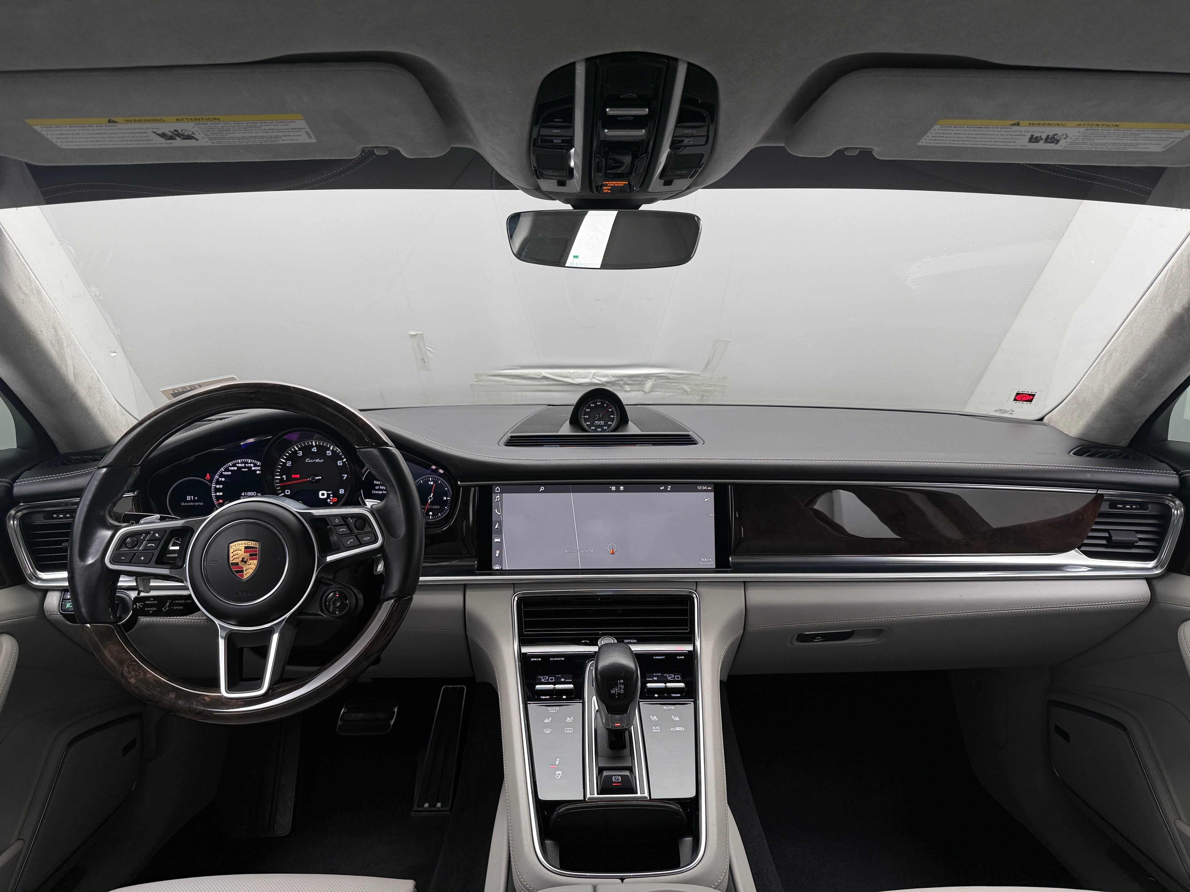 2017 Porsche Panamera