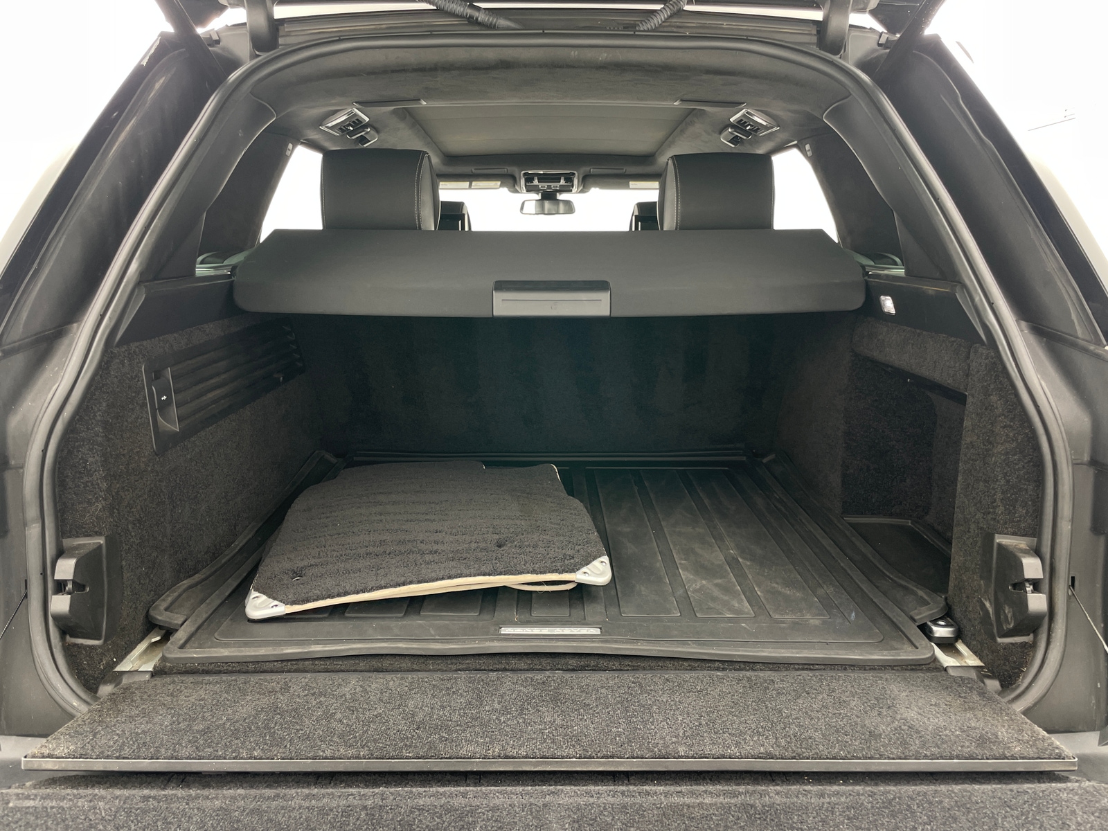 Thumbnail: 2015 Land Rover Range Rover - 6