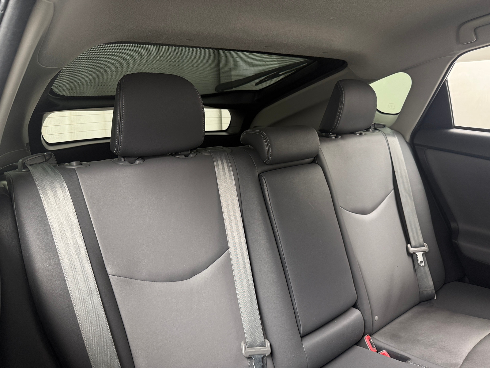 Thumbnail: 2014 Toyota Prius - 6