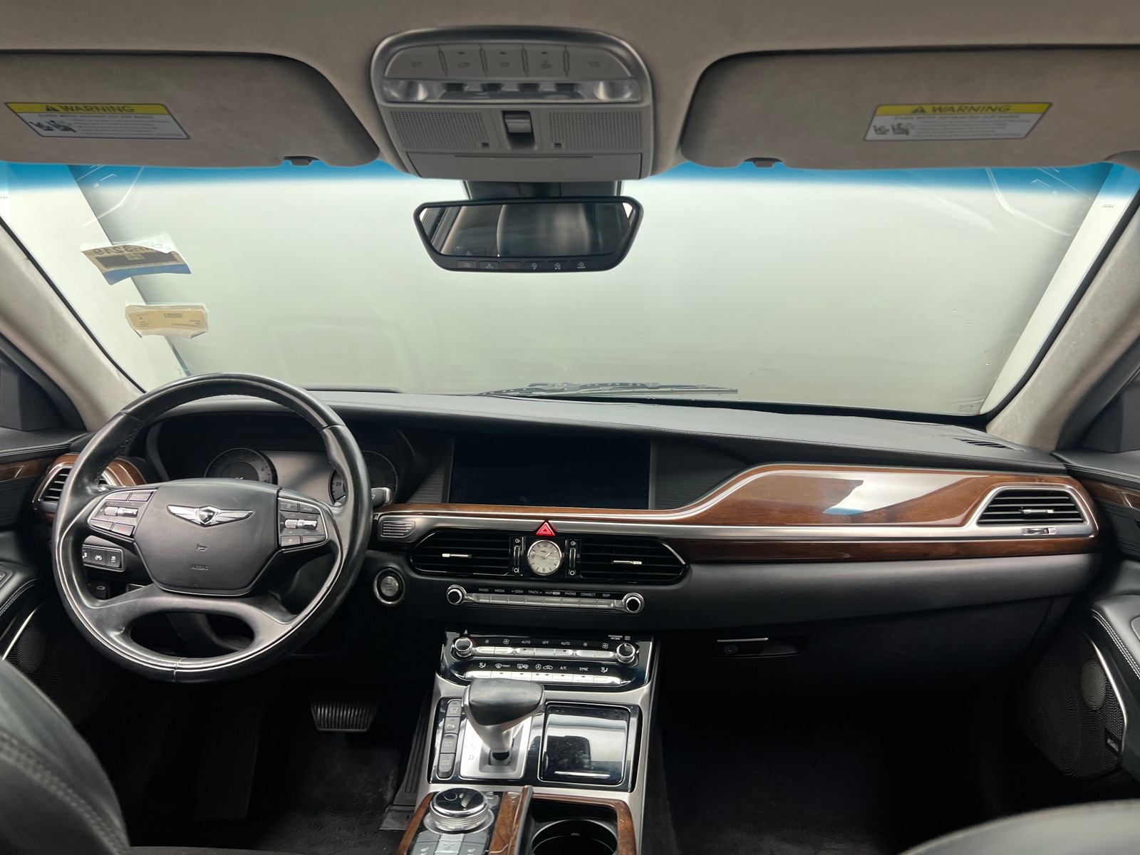 Thumbnail: 2018 Genesis G90 - 2