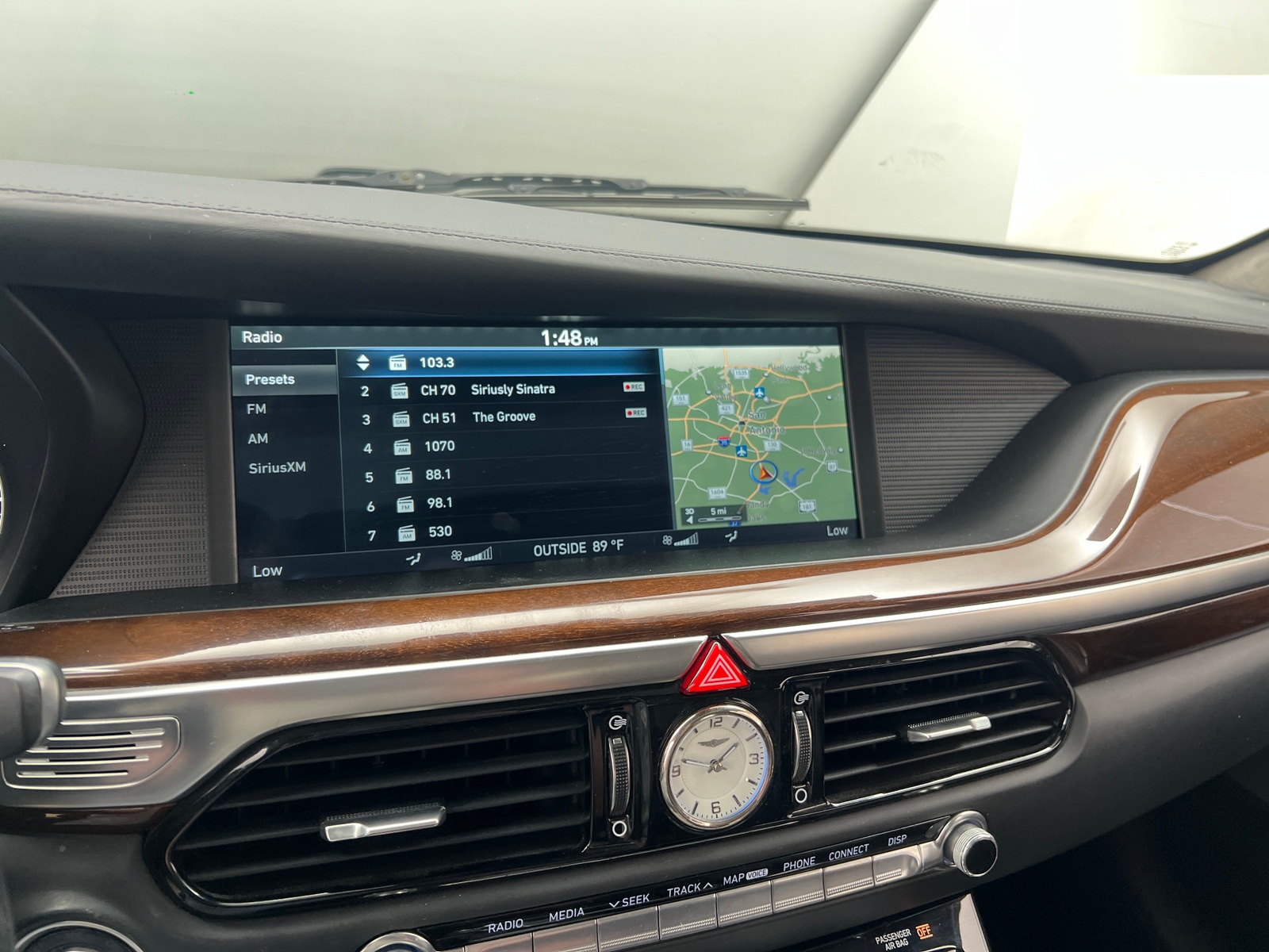 Thumbnail: 2018 Genesis G90 - 3