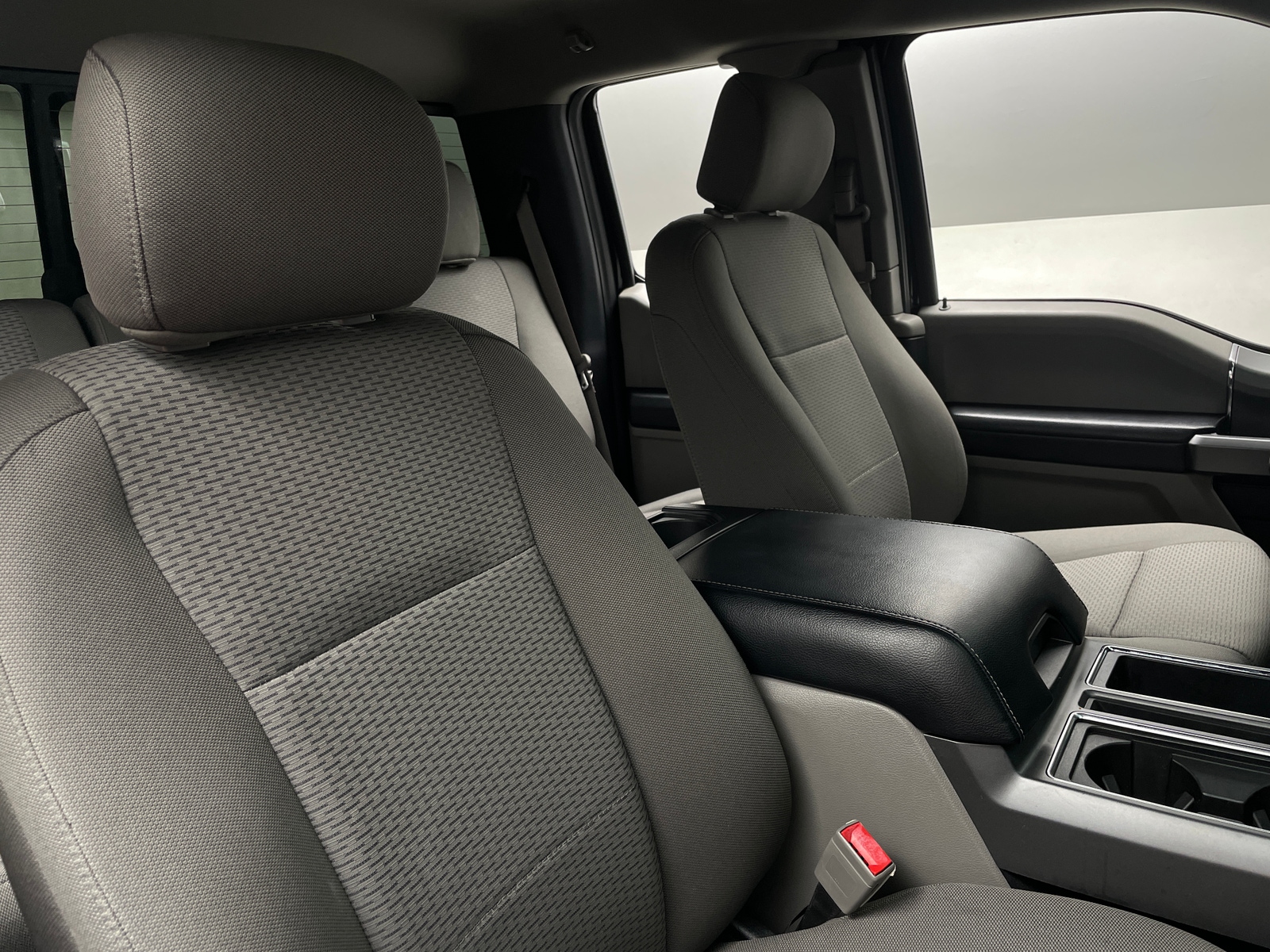 Thumbnail: 2019 Ford Econoline - 2