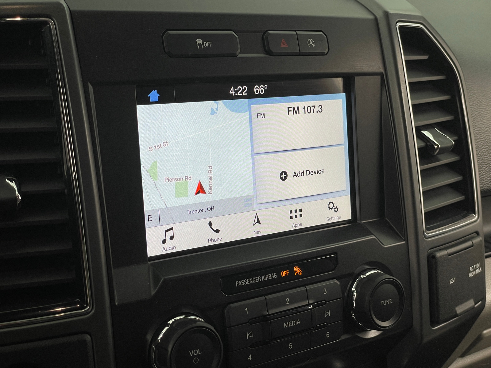 Thumbnail: 2019 Ford Econoline - 4