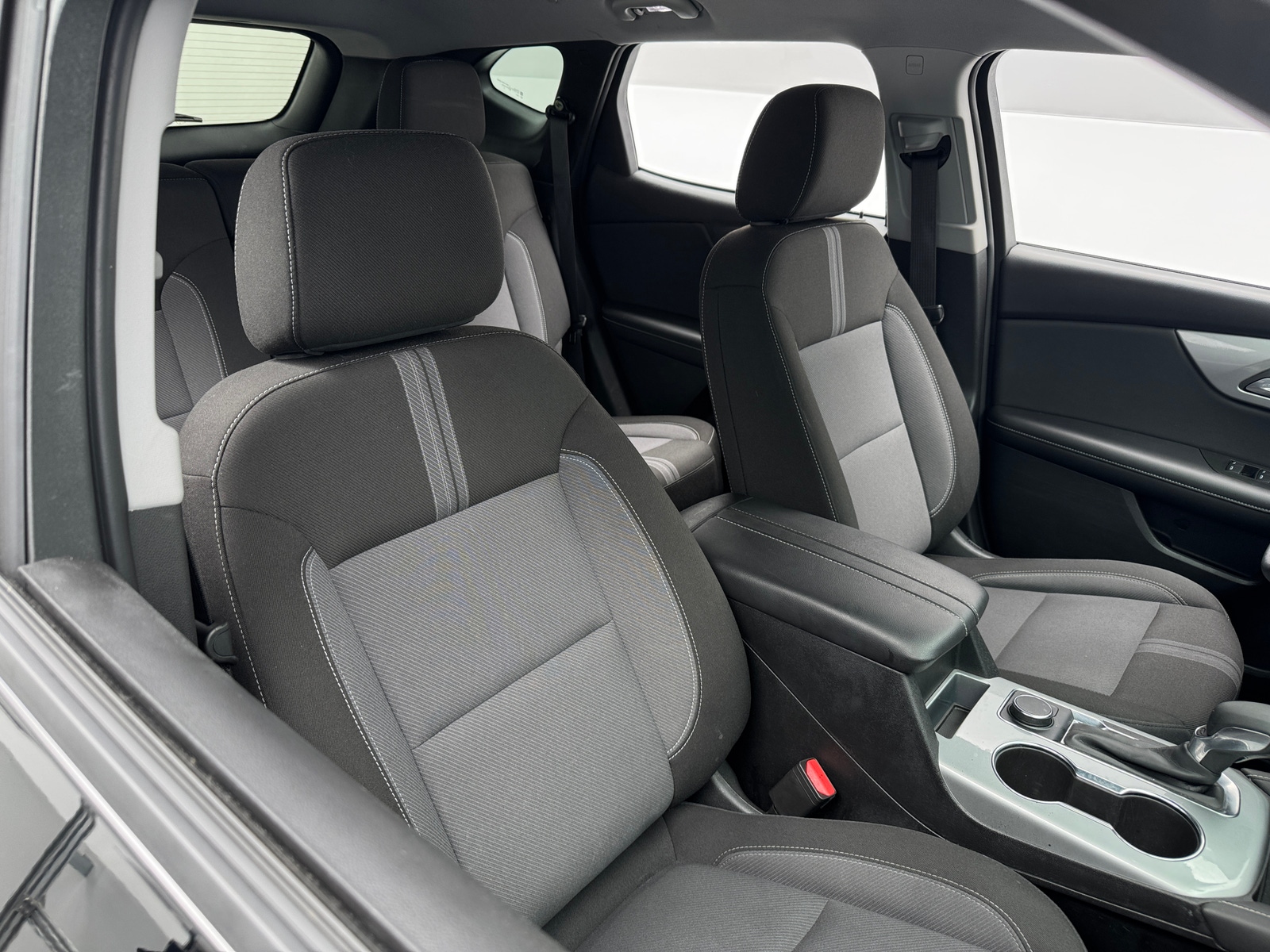 Thumbnail: 2025 Chevrolet Blazer - 2