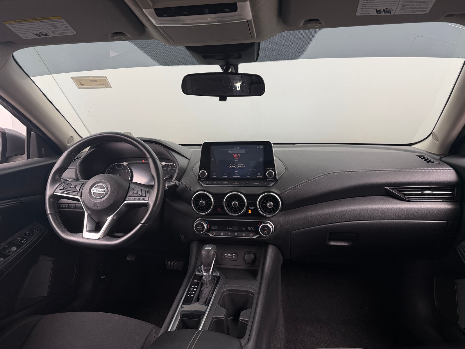 Thumbnail: 2020 Nissan Sentra - 3