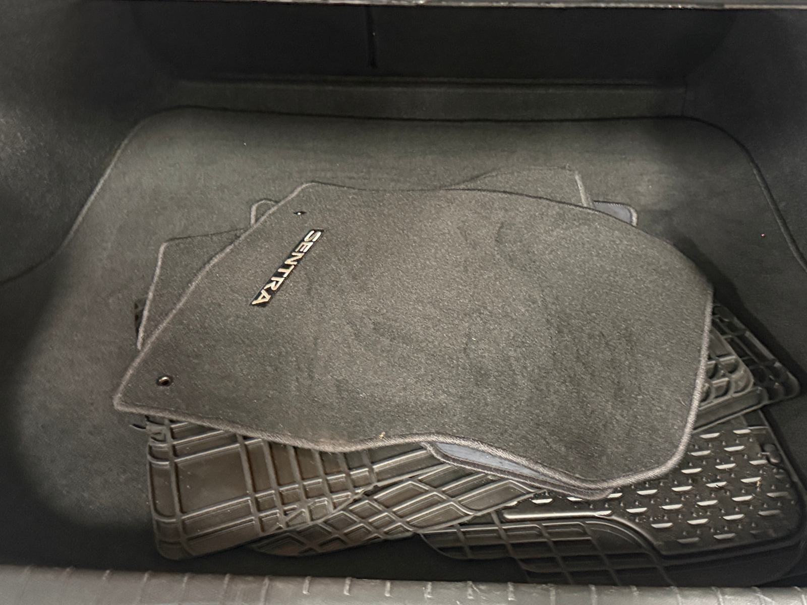 Thumbnail: 2020 Nissan Sentra - 7