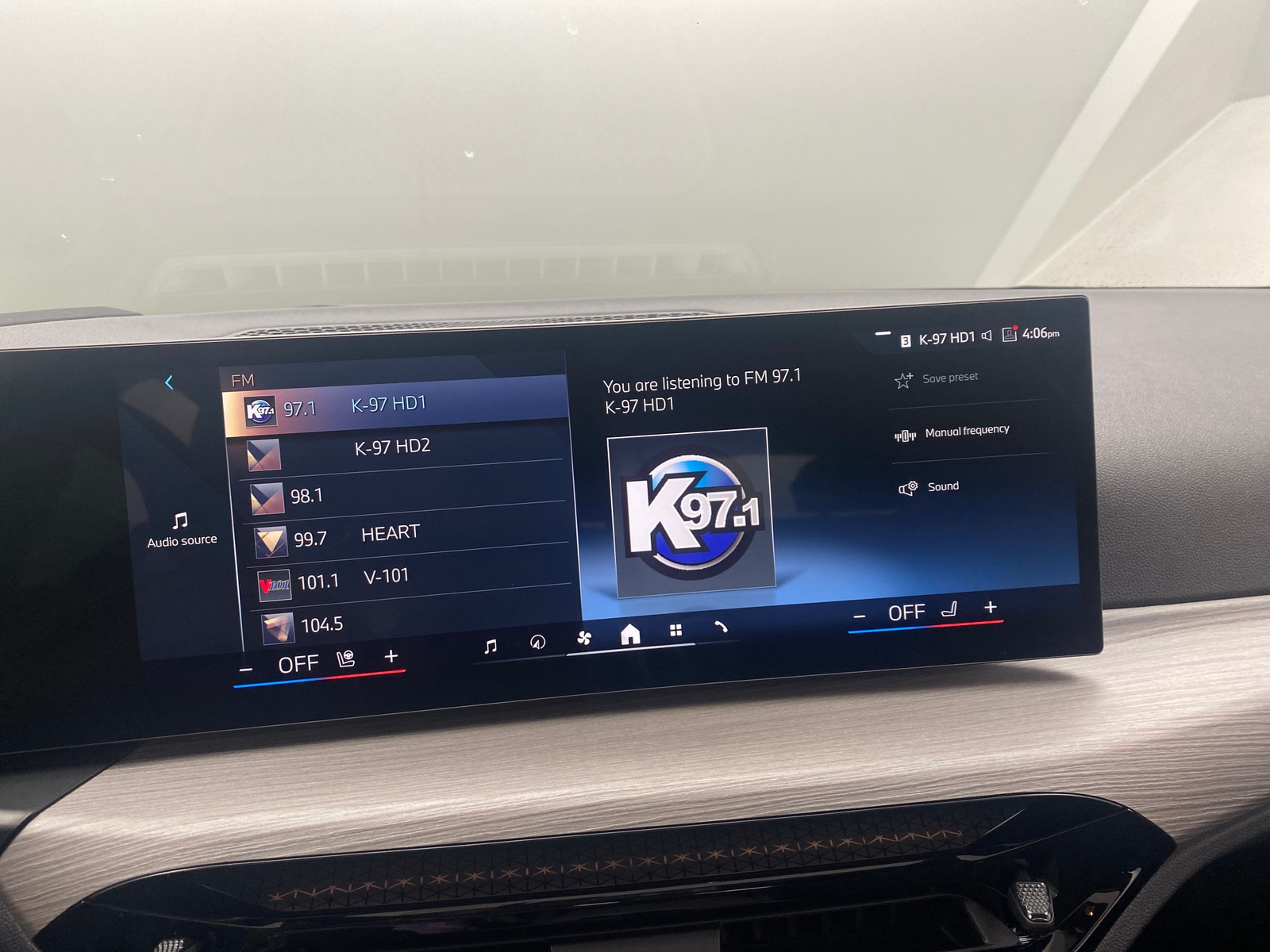 Thumbnail: 2025 BMW 4 Series - 3