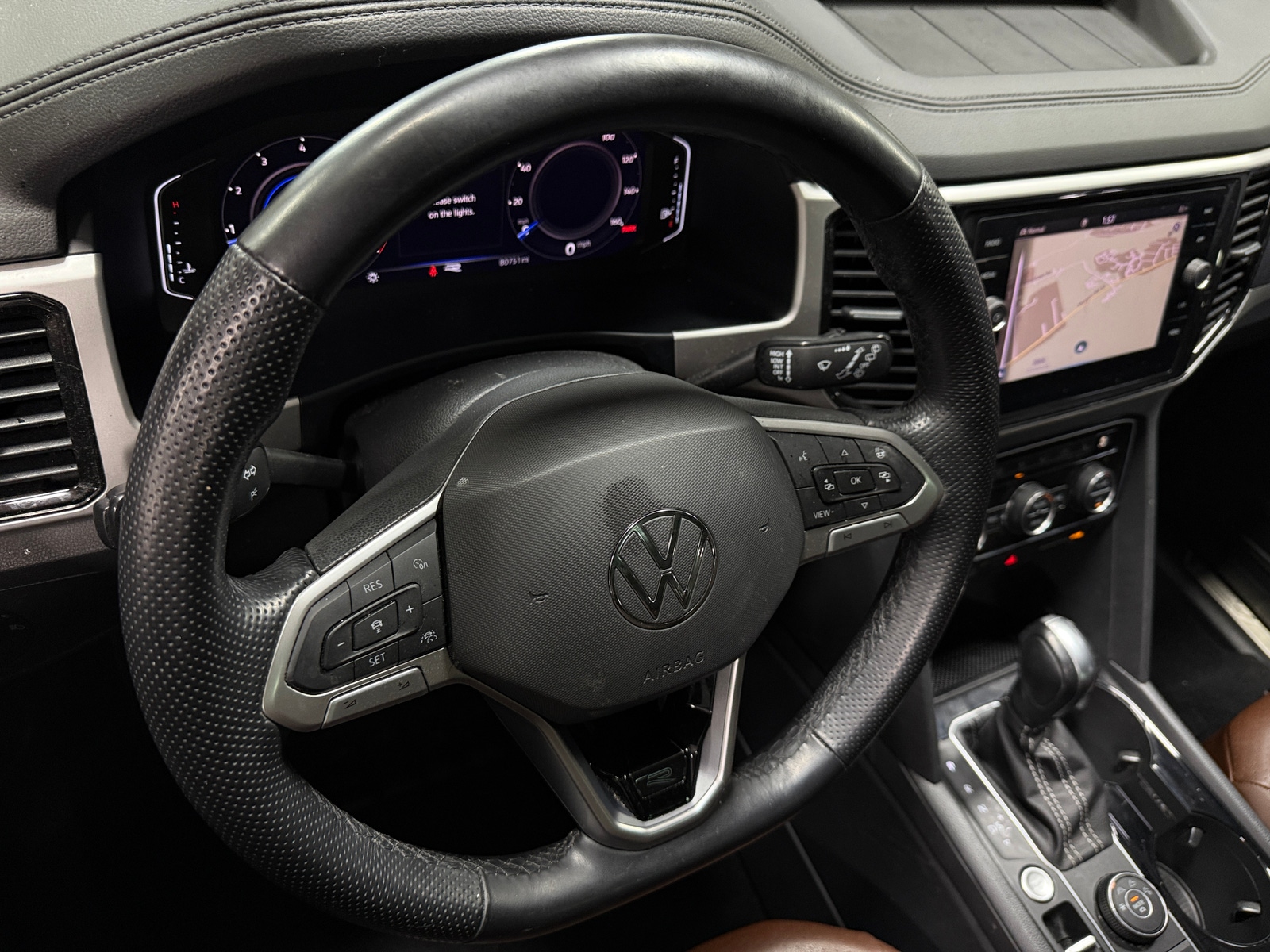 Thumbnail: 2023 Volkswagen Atlas - 4