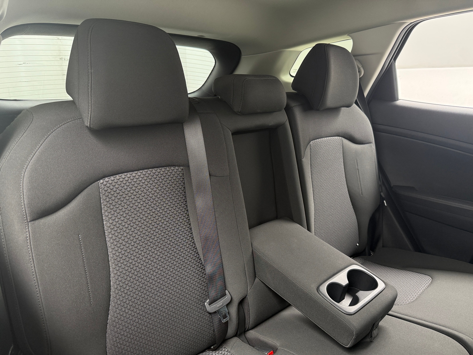 Thumbnail: 2025 Kia Sportage - 6