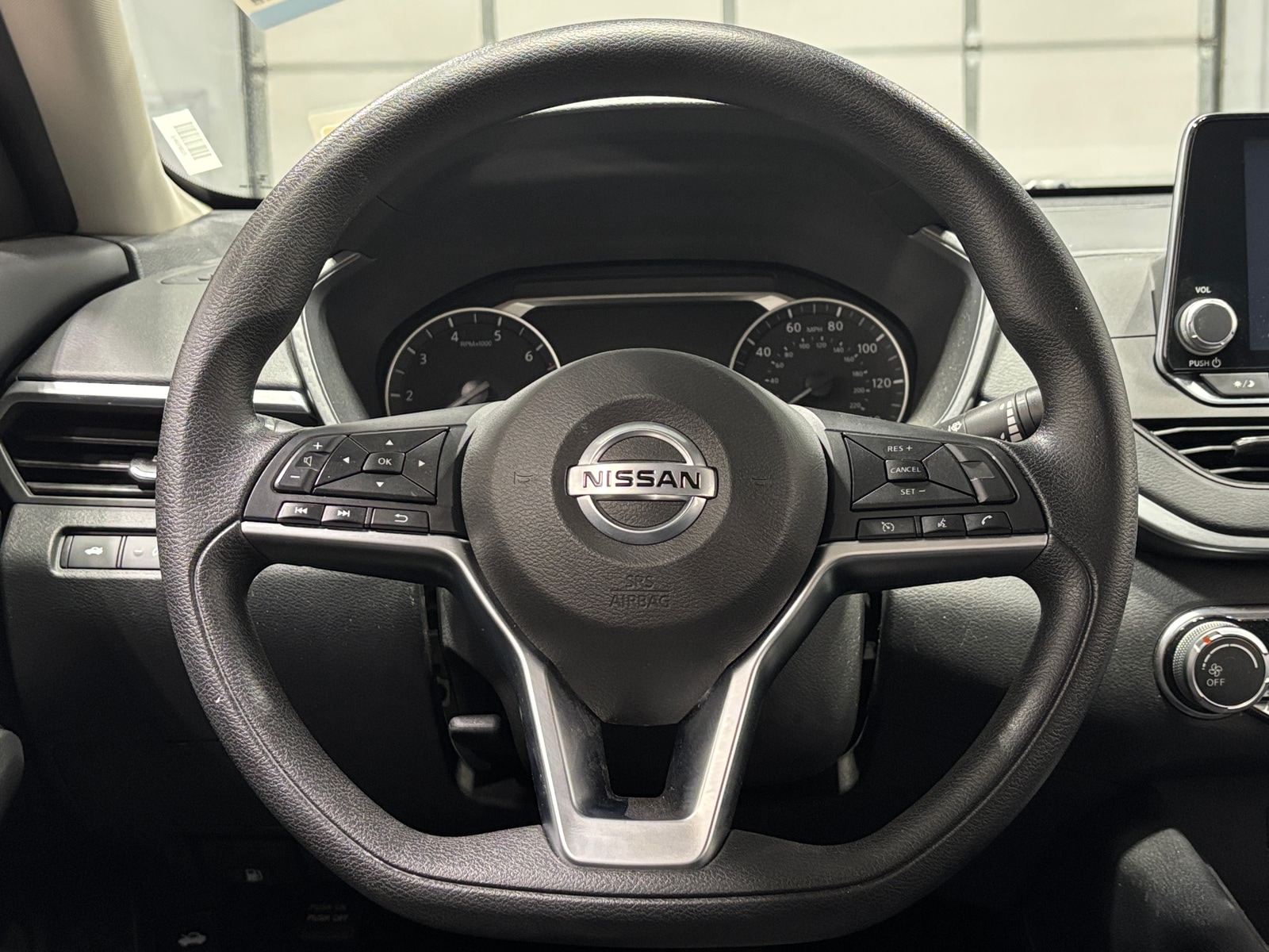 Thumbnail: 2022 Nissan Altima - 5