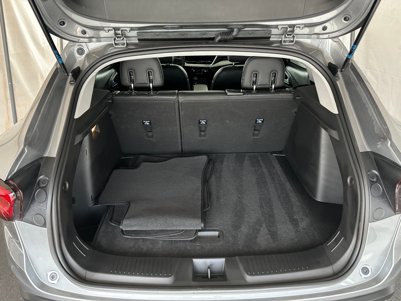 Thumbnail: 2025 Chevrolet Trax - 7