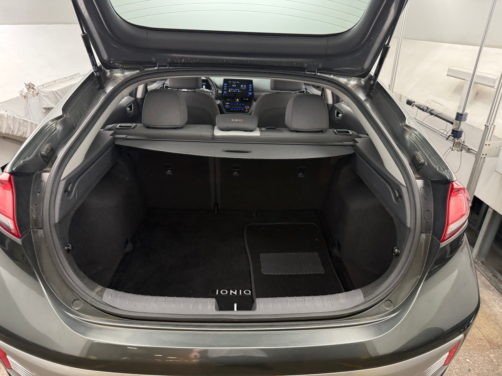 Thumbnail: 2022 Hyundai Ioniq - 7