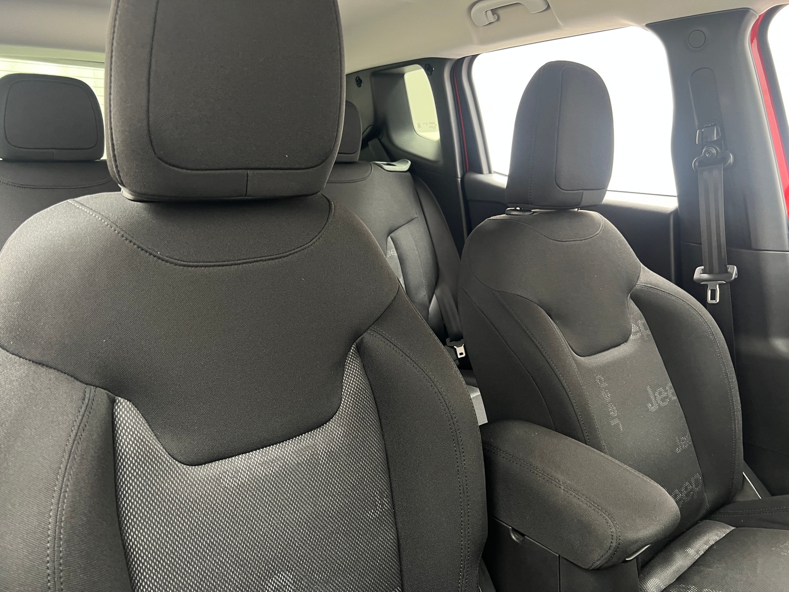 Thumbnail: 2015 Jeep Renegade - 2