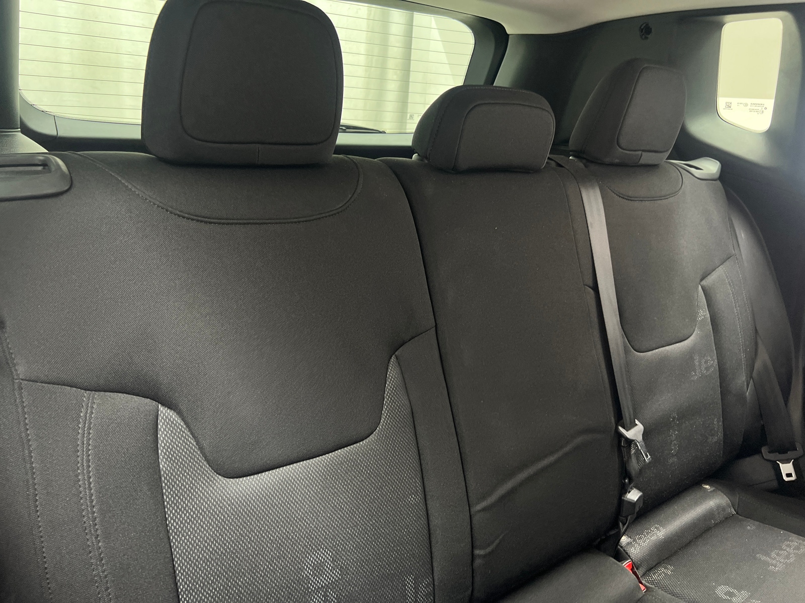 Thumbnail: 2015 Jeep Renegade - 6