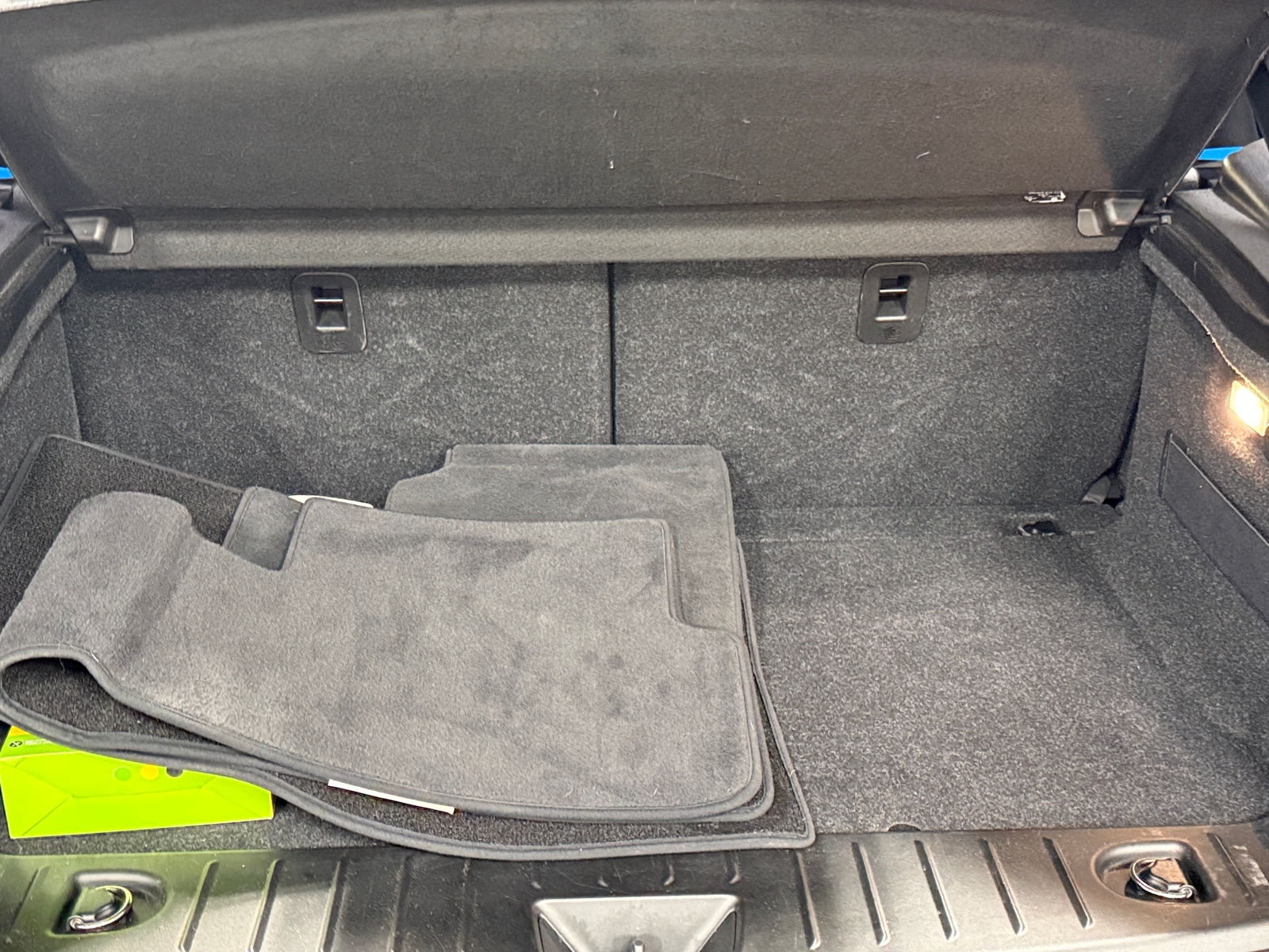 Thumbnail: 2019 BMW i3 - 7